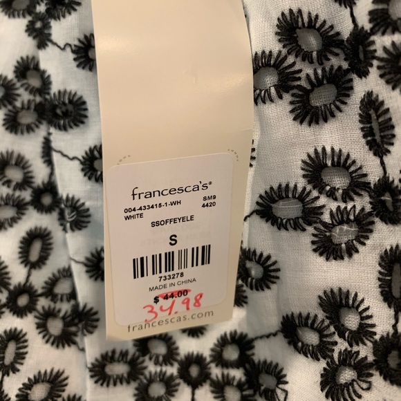 Francesca’s Off the Shoulder Crop Top - Picture 4 of 4